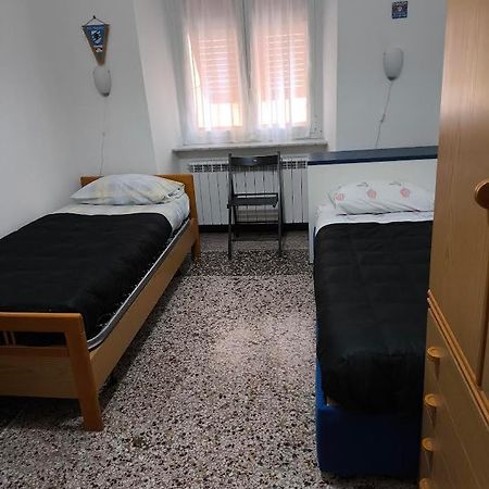 Appartamento In Centro Генуя Екстер'єр фото